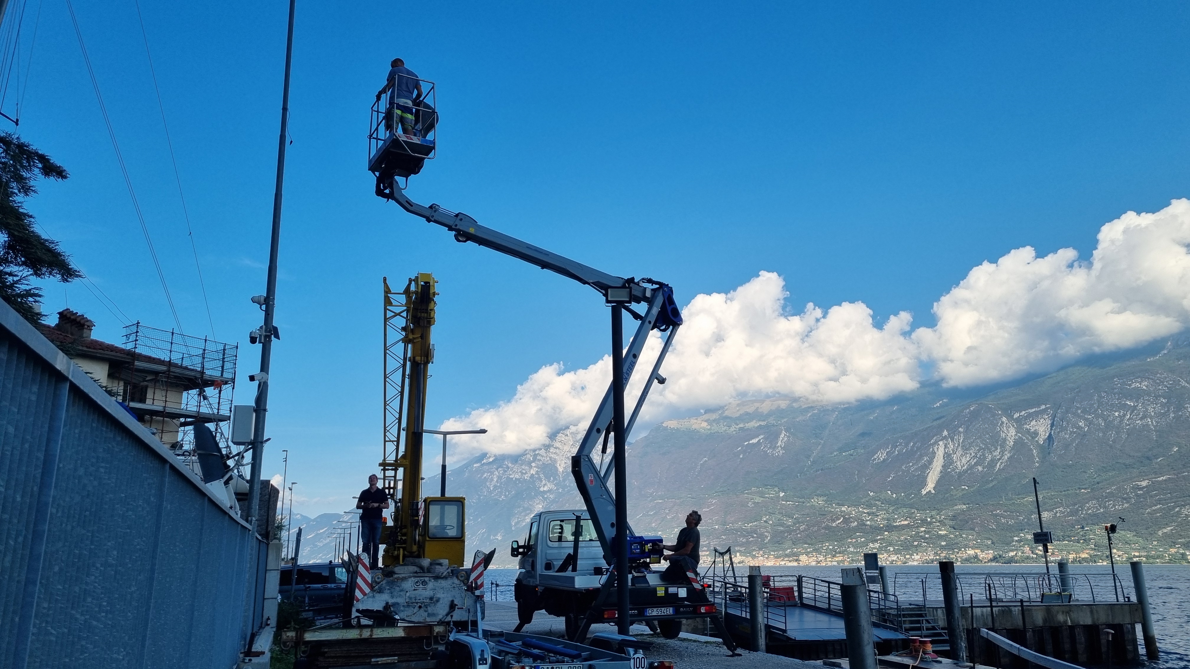 Lake Garda live cam Campione