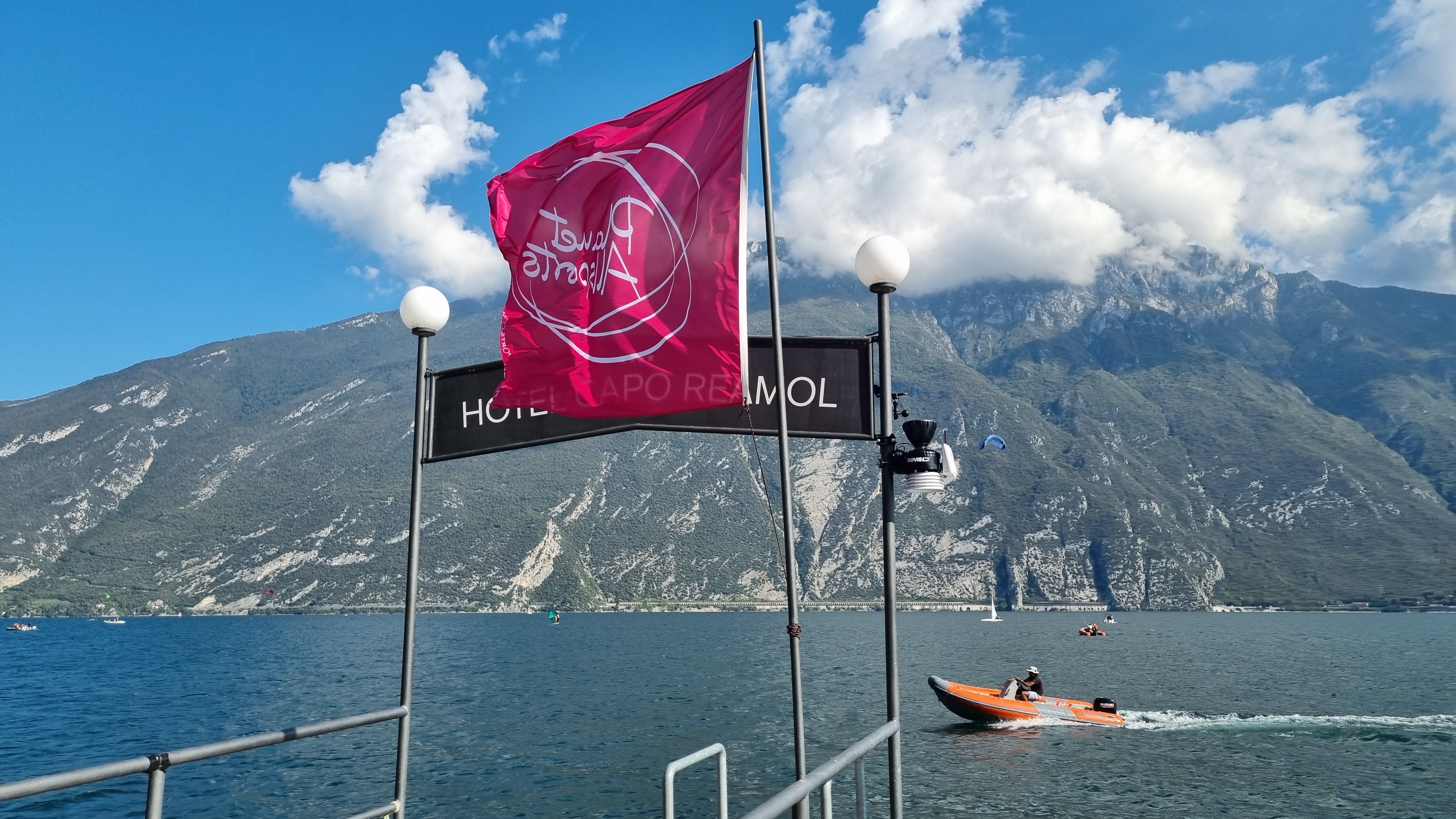 Webcam Limone Lake Garda weather